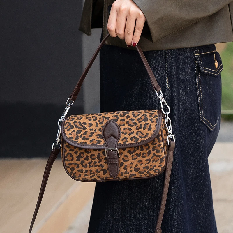 Tas Mini Kulit Suede Alami Wan - Half Moon Bag Suede ulasan dan harga