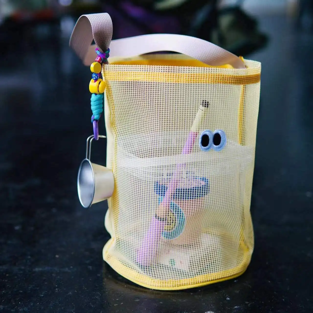 Big Eyes Cute Cylindrical Organization Storage Bag Reusable Eco Bag Clothing Portable Beach Mesh Pouch Bathroom Wash Bag Package