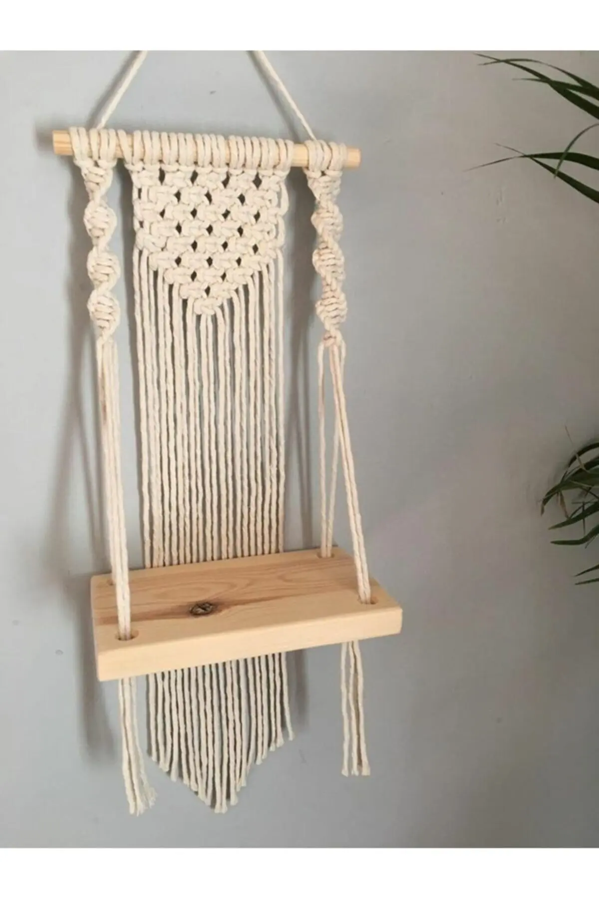 Woman reuse preneur Handcrafted Decorative Macrame Wall Art Flower Rack String Hanging Basket Flower Pot Fast Delivery