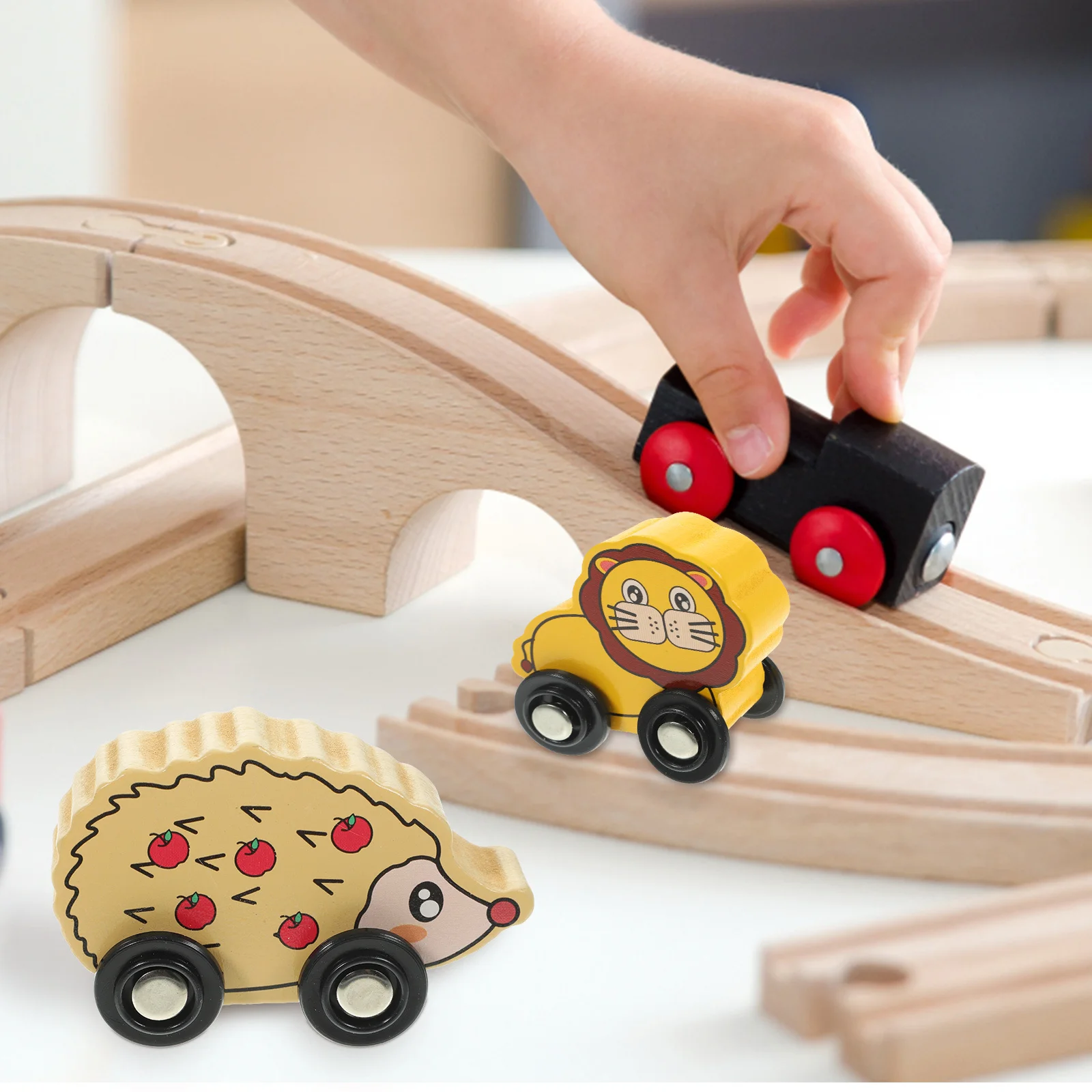 6pcs Wooden Car Animal Shaped Kids Wood Train Sets For Toddlers Early Learning Educational Plaything Kids Train