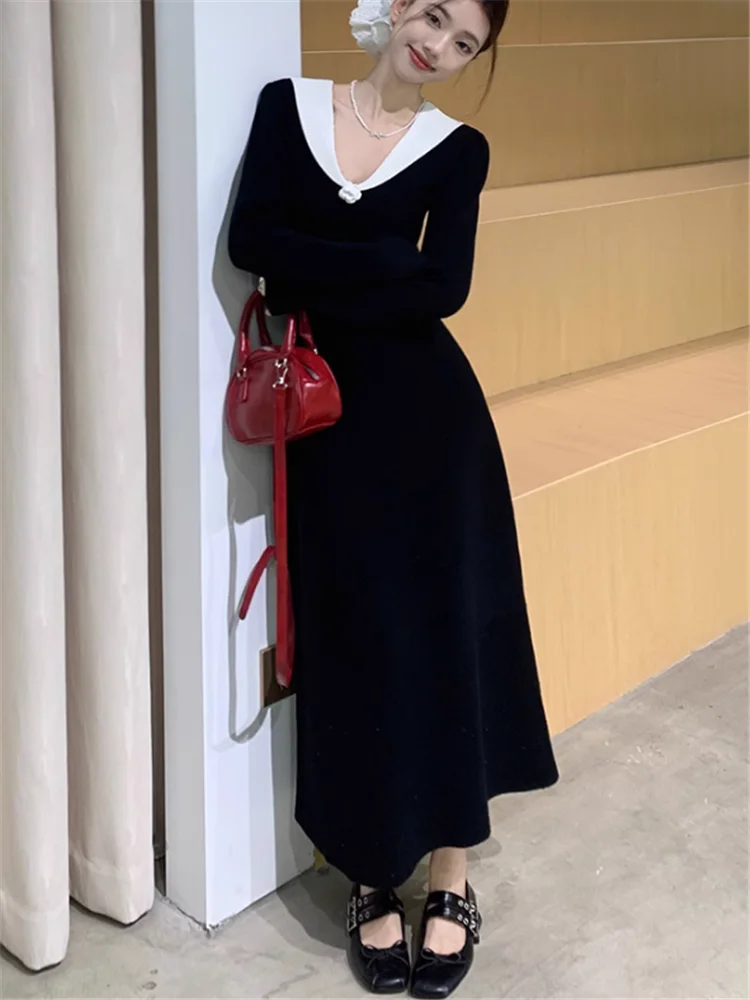 خريف جديد خمر أزياء الخصر النحيف الأسود محبوك فستان طويل الأكمام 3D زهرة الخامس الرقبة ألف خط شيك ميدي سترة قاع اللباس