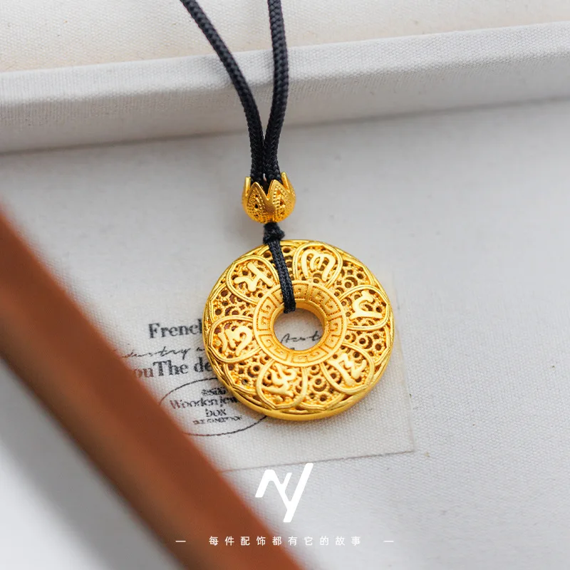 

Чувство дизайна из настоящего золота 999 пробы, тот же стиль, как золотые магазины, полое филигментированное шестисимвольное колье-мантра с плетеной веревкой