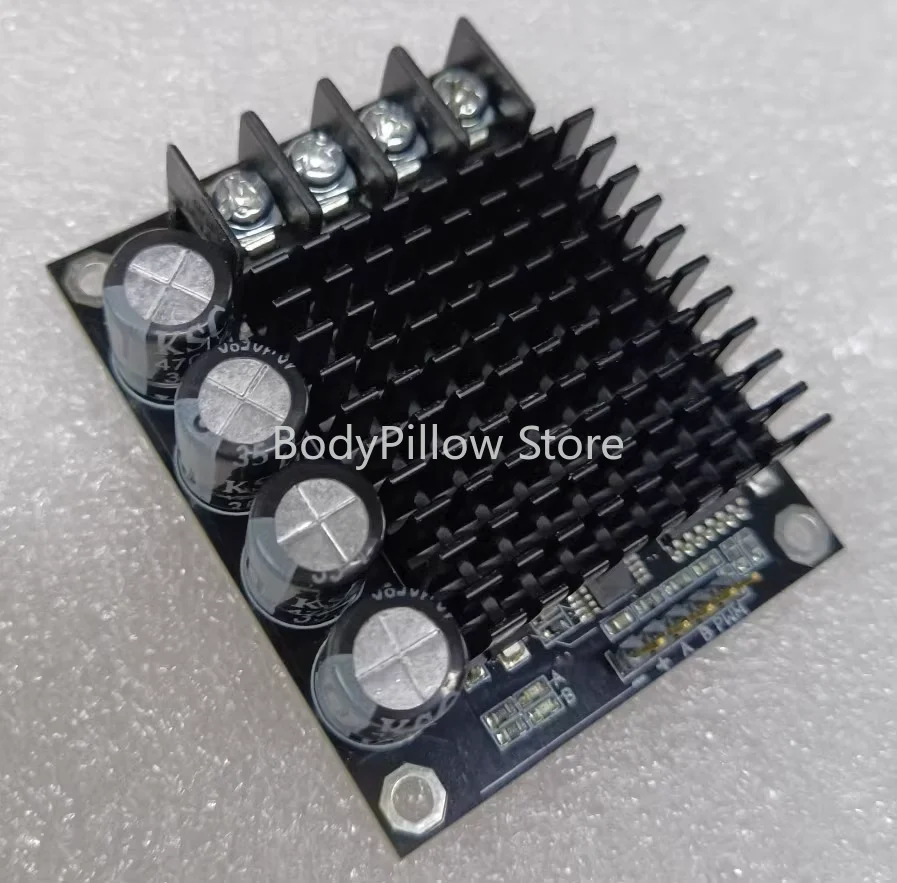 

HC240A-PWM 8V-30V Двунаправленный модуль драйвера двигателя постоянного тока вперед и назад H-мост