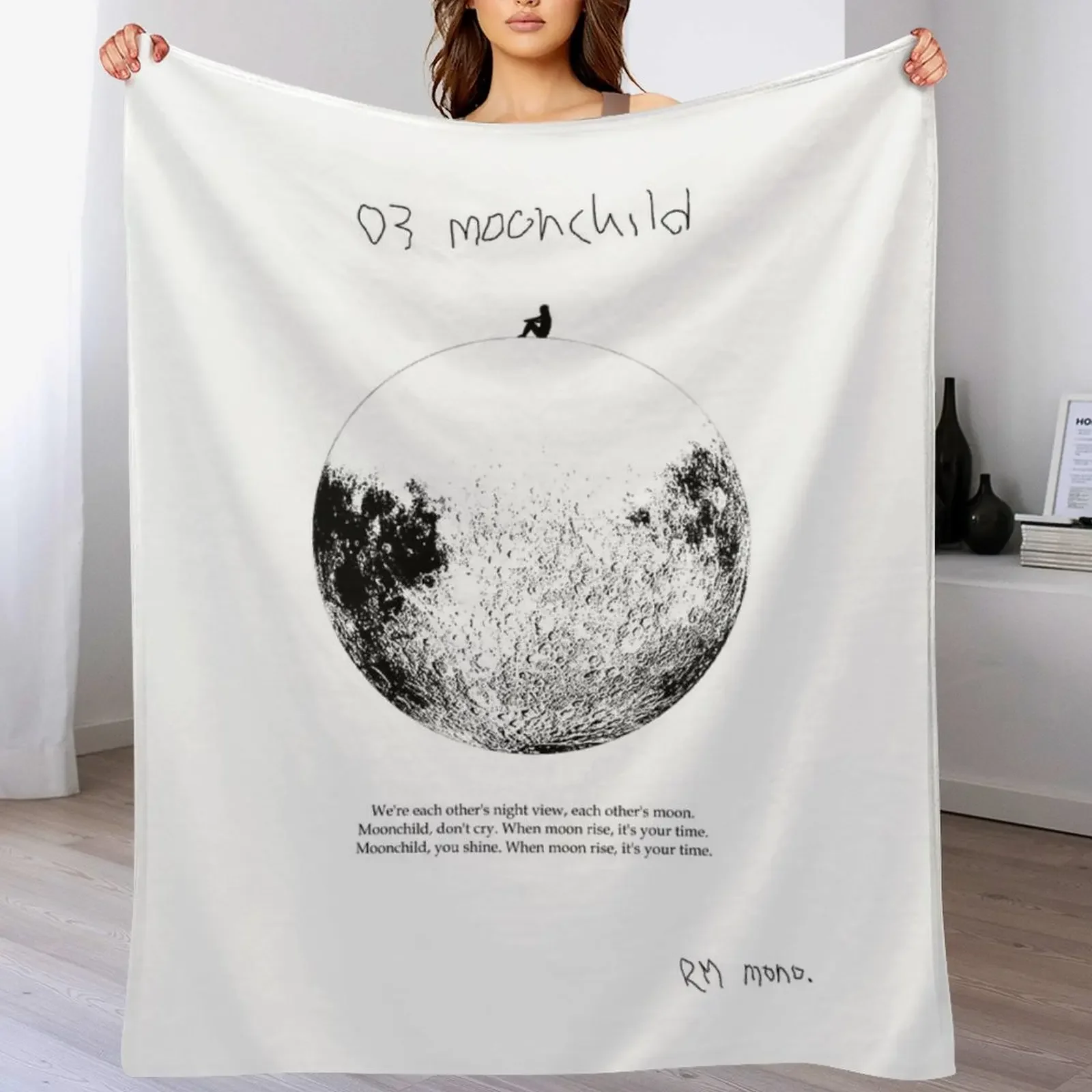 Rm Mono. - Moonchil…