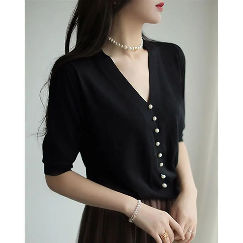 Women Summer Korean Fashion Simplicity Solid Color V-neck Half Sleeve Knitwear Women Clothes Temperament All-match Casual Tops