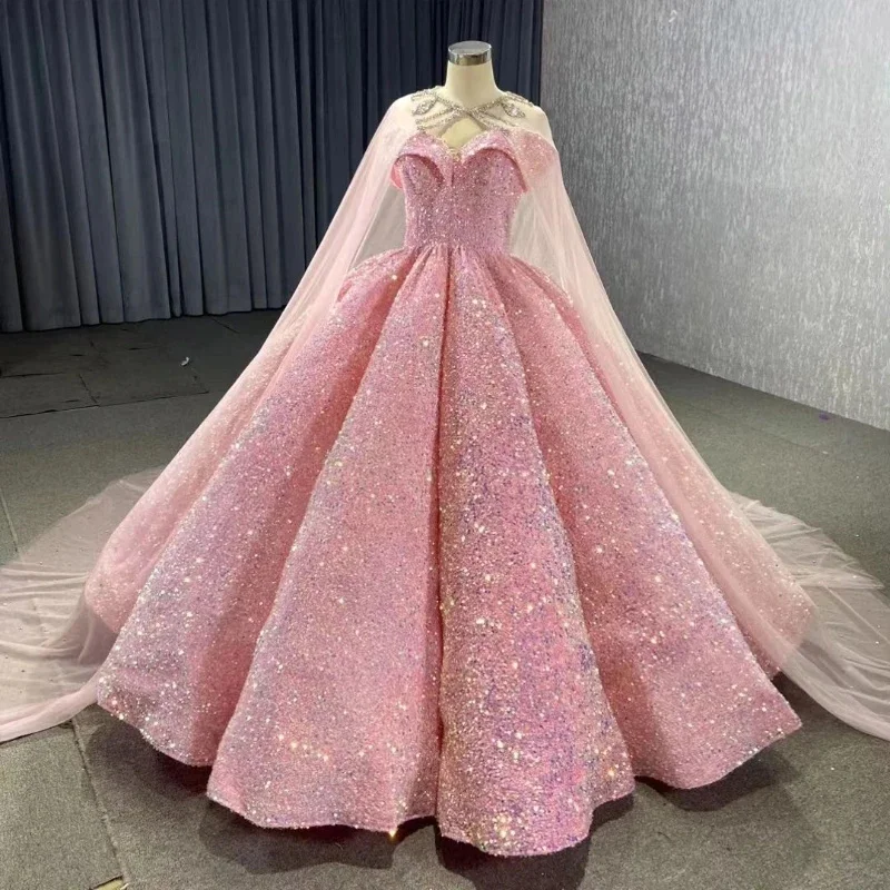 Vestido para quinceañeras con hombros descubiertos, color rosa brillante, con capa, Popular, personalizado, cuentas De lentejuelas, Vestidos De graduación, vestido De baile