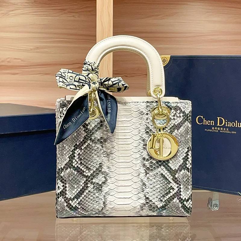 

Elegant Designer Crossbody Handbag Women's Genuine Leather Shoulder Bag Luxury Tote Purse Ladies Fashion