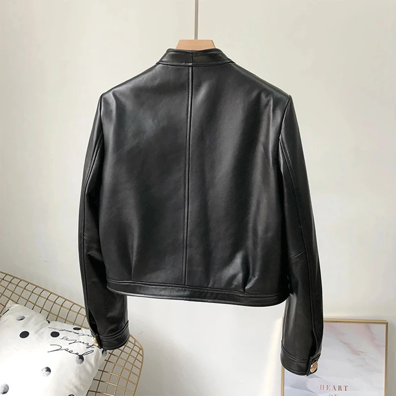 Cappotti casual da donna in vera pelle al 100% 2025 Moda scollo a V tasche monopetto Giacche corte da donna slim in pelle di pecora
