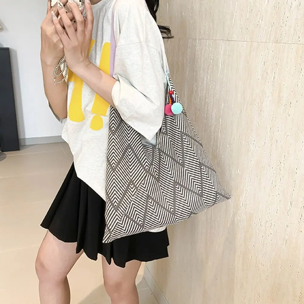 

Convenient Elegant Summer Shoulder Bag Trendy Large Capacity Casual Woven Bag Durable with Pendant Women Handbags Work