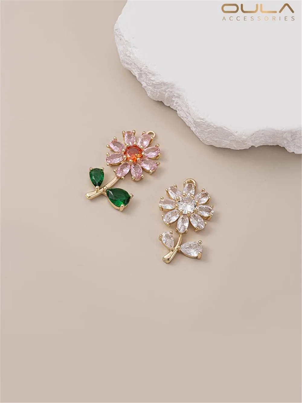 Inlaid White Zirconium Color Zirconium 14K Bag Kinson Tie Flower Pendant Zircon Small Daisy Pendant Diy Earrings Necklace Pendan