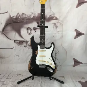 fender stratocaster guitar replica –AliExpress version で fender stratocaster  guitar replicaを送料無料でお買い物