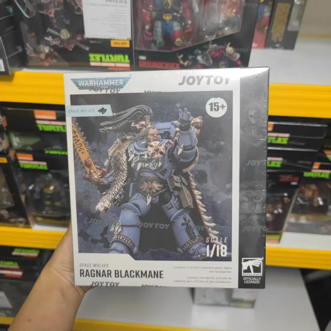 Figurine d'action 1/18 JOYTOY Warhammer 40000 Space Wolves Ragnar Blackmane