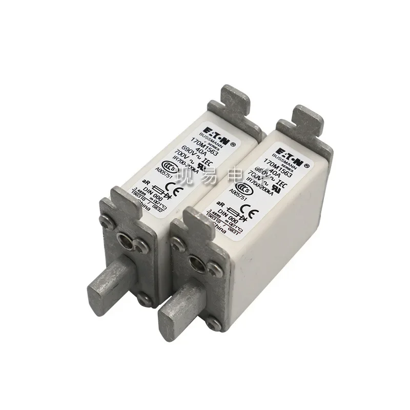 

170M1558/1559/1560/1561/1562/1563-1569/1570/1571/1572 Fuse