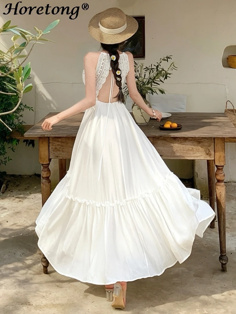 

Белое платье макси в стиле бохо с тонкими бретелями, V-образным вырезом, кружевной отделкой, открытой спиной, многоярусными оборками, легкое, струящееся, элегантное, для пляжного отдыха