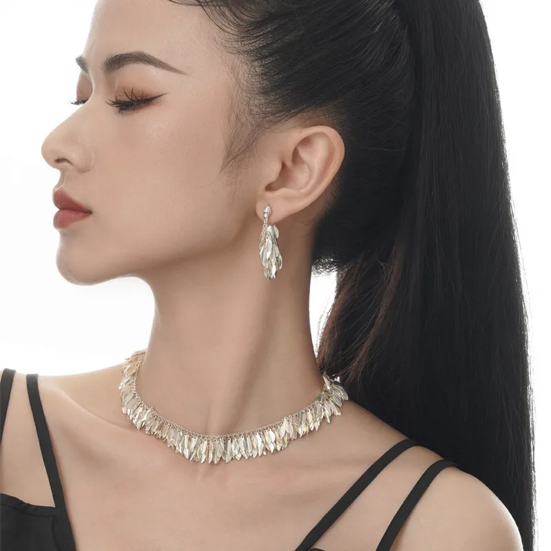 Grass Skirt Sway Necklace, S925 Sterling Silver Dynamic Dangling Elegant Jewelry