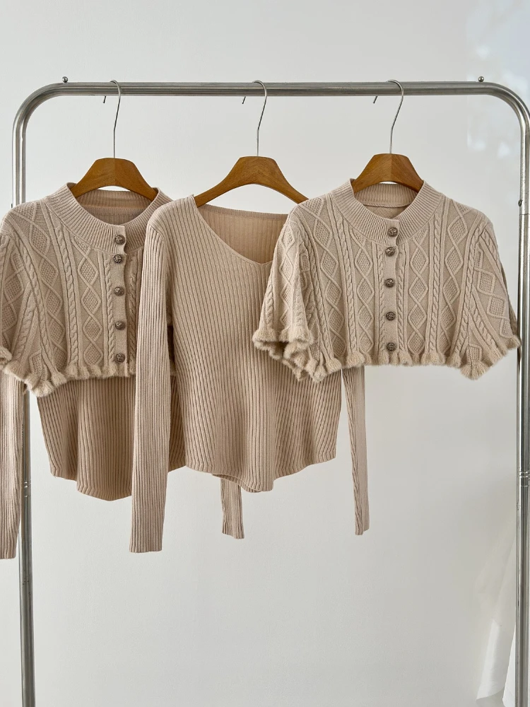 Vestido francés elegante de punto con capa para mujer, falda acampanada de cintura alta, traje de moda coreana, conjunto Retro de 2 piezas, otoño e invierno