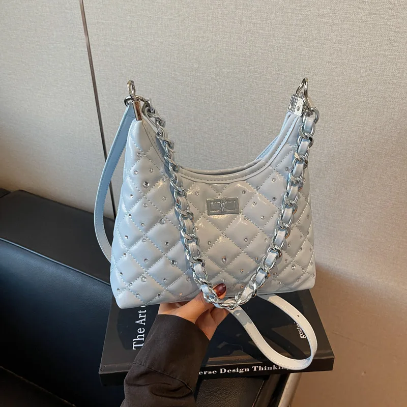 2025, neue Luxus-Diamant-Kettentasche – Nischendesign, modische, einfache High-Sense-Schulter-Achseltasche