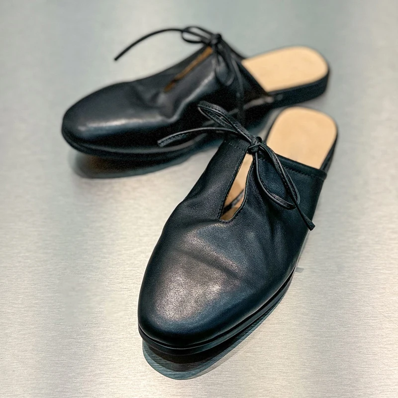 BOLOLIA High Quality Flat Mules Outdoor Casual Genuine Leather Slides Solid Color Fashion Slip On Ladies Slippers