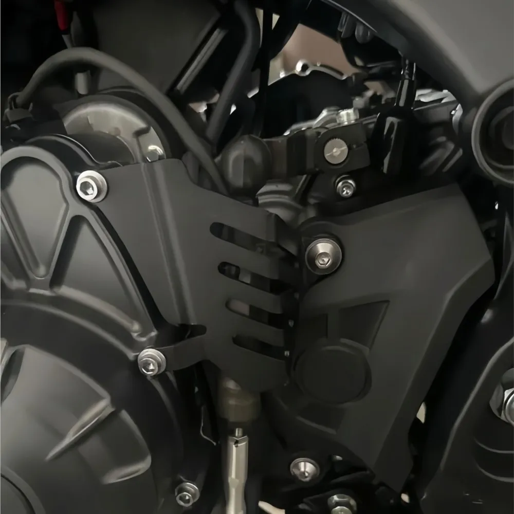 

Gear Shift Lever Sensor Guard Cover For YAMAHA XSR 900 XSR900 XSR900GP XSR 900 GP 2023 2024 2025 2026 Shift Assistant Protector
