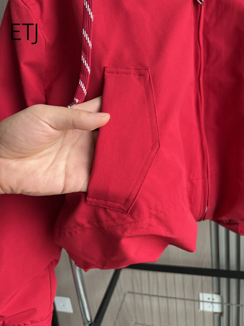 ETJ 2026 Damen Polyester Gefütterte Jacke mit Stehkragen, Kordelzug an der Taille, Oversize Pufferjacke, Kurze Windjacke – Detail 7