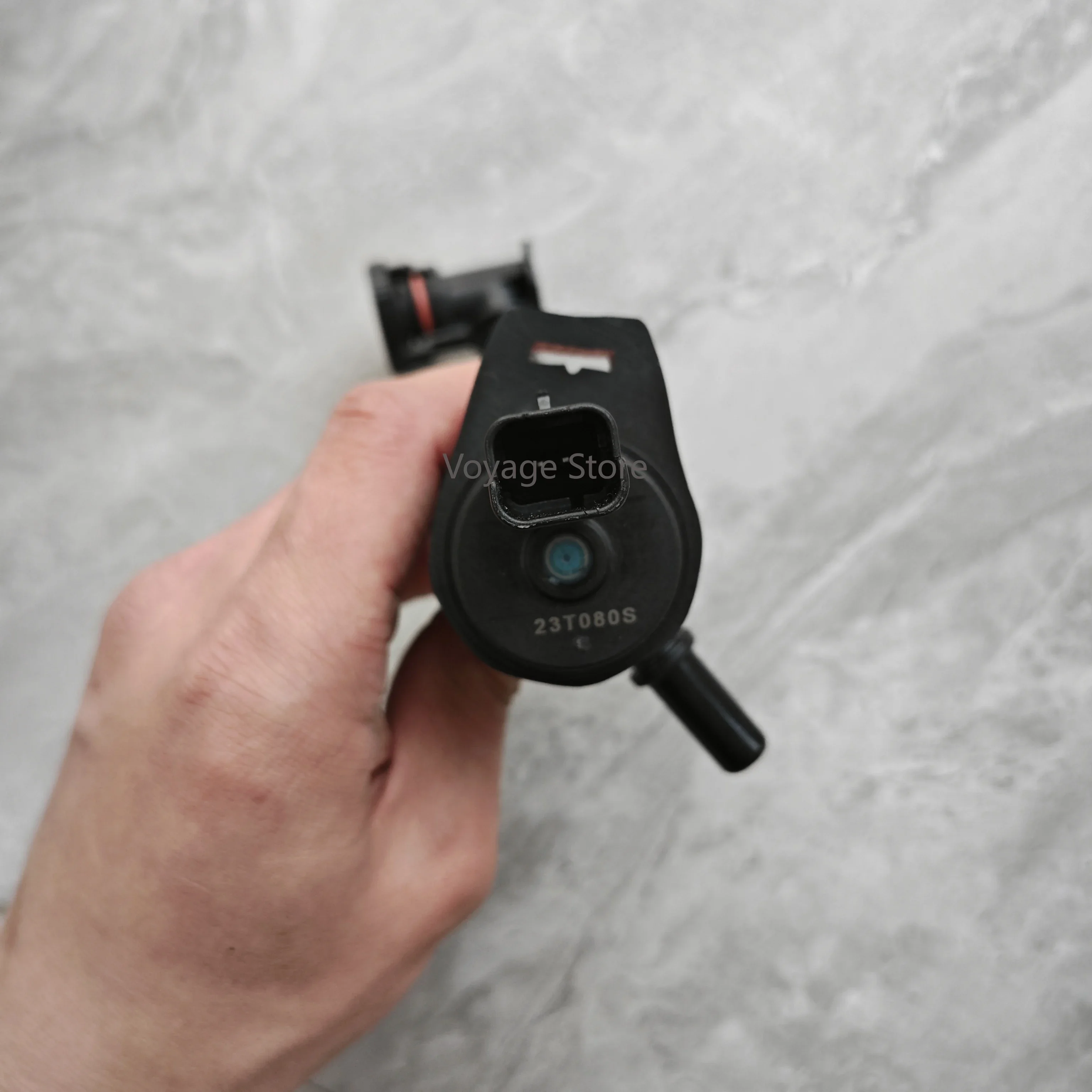 BMW Mini MINI R55R56R57R58R59 燃料タンクベントバルブカーボンキャニスター電磁弁に適しています。