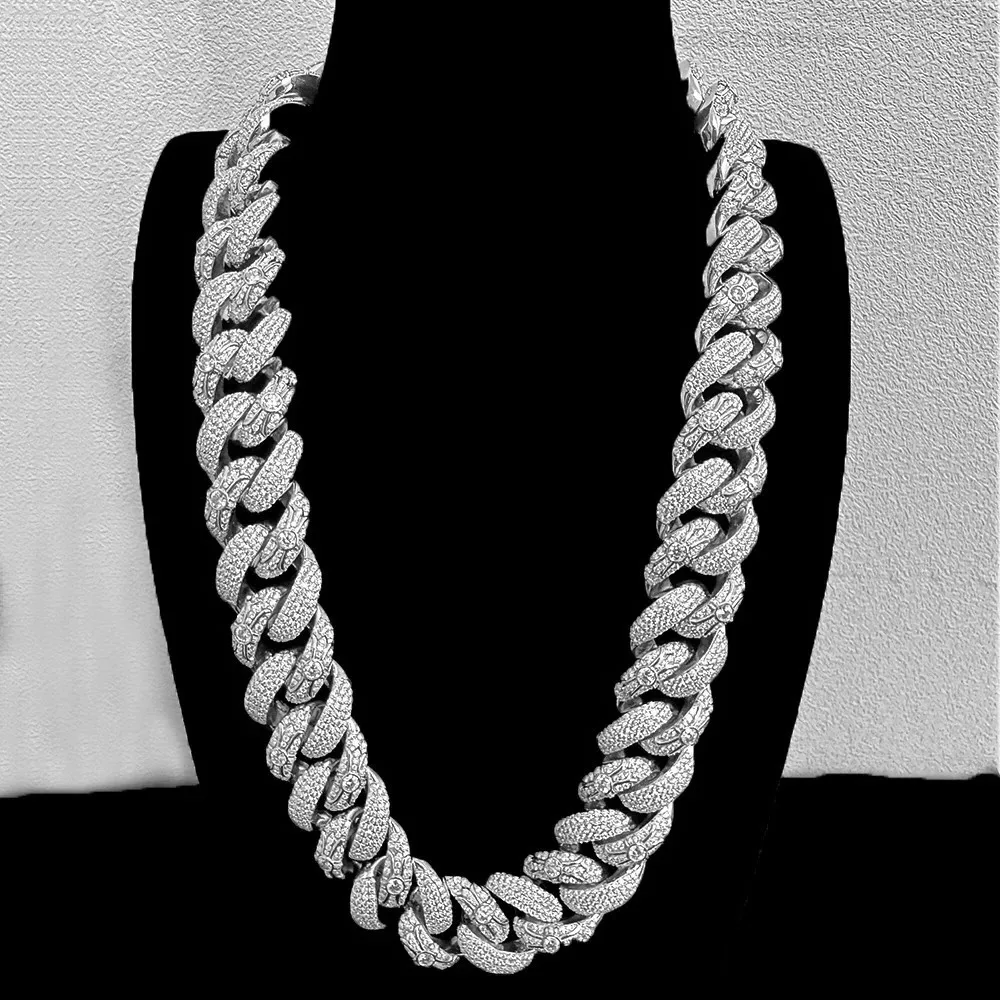 

Buss Down Hiphop Cuban Necklace 925 Sterling Silver Custom Chain Iced Out 20mm 4 Rows Moissanite Cuban Chain