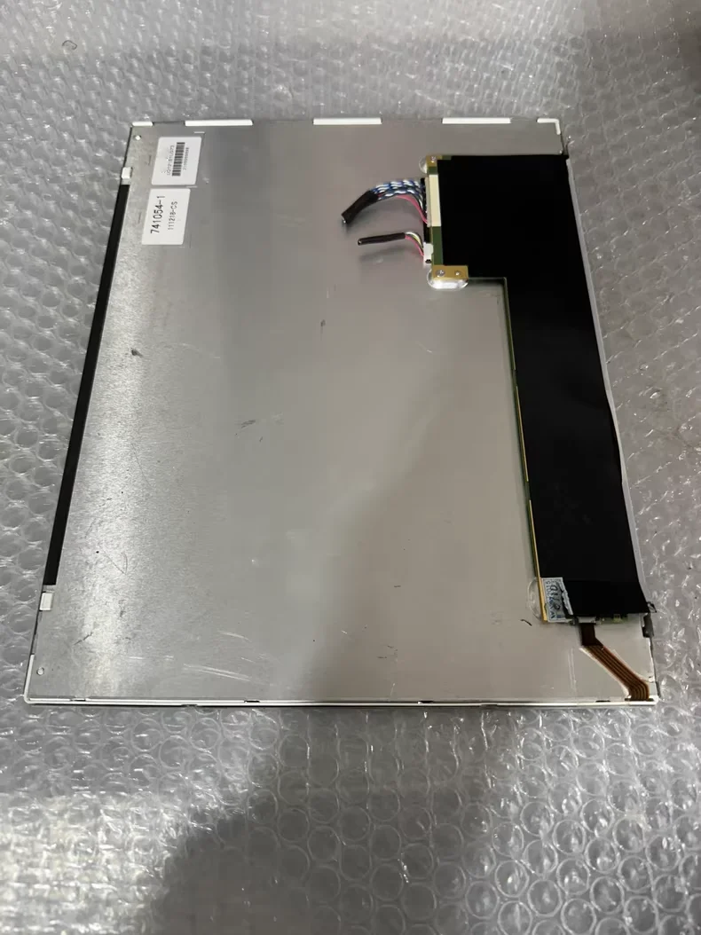 

12,1-дюймовый ЖК-экран LQ121S1LG73, проверен на нормальную работу перед отправкой.