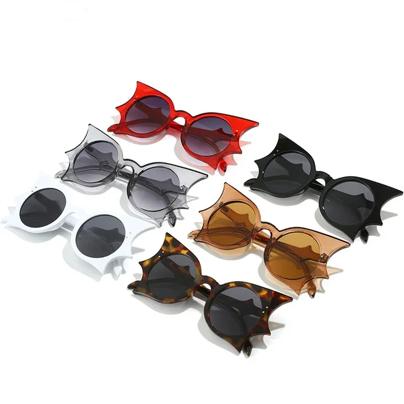 Women Men Bat Eyewear Festival Hip Hop Funny Eyeglasses Vintage Halloween Sunglasses Outdoor Sun Glasses UV400 Party Decoration