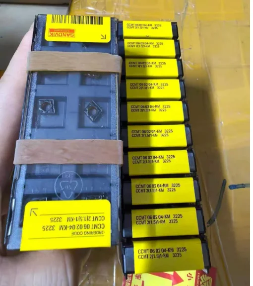 

CCMT060204-KM 3225 Hard alloy, CNC blade CCMT060204-KM 3215