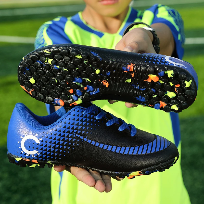 Childrens Football Shoes for Boy Turf Training Outdoor Sports Fast Soccer Tenis Pro Original Society Football Boot for Kids