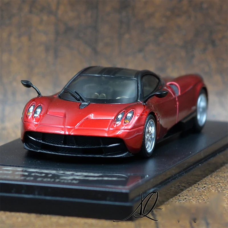 Diecast Original 1/43 Scale Pagani Huayra Supercar Simulation Alloy Car Model Static Display Collectible Decoration Souvenir Toy