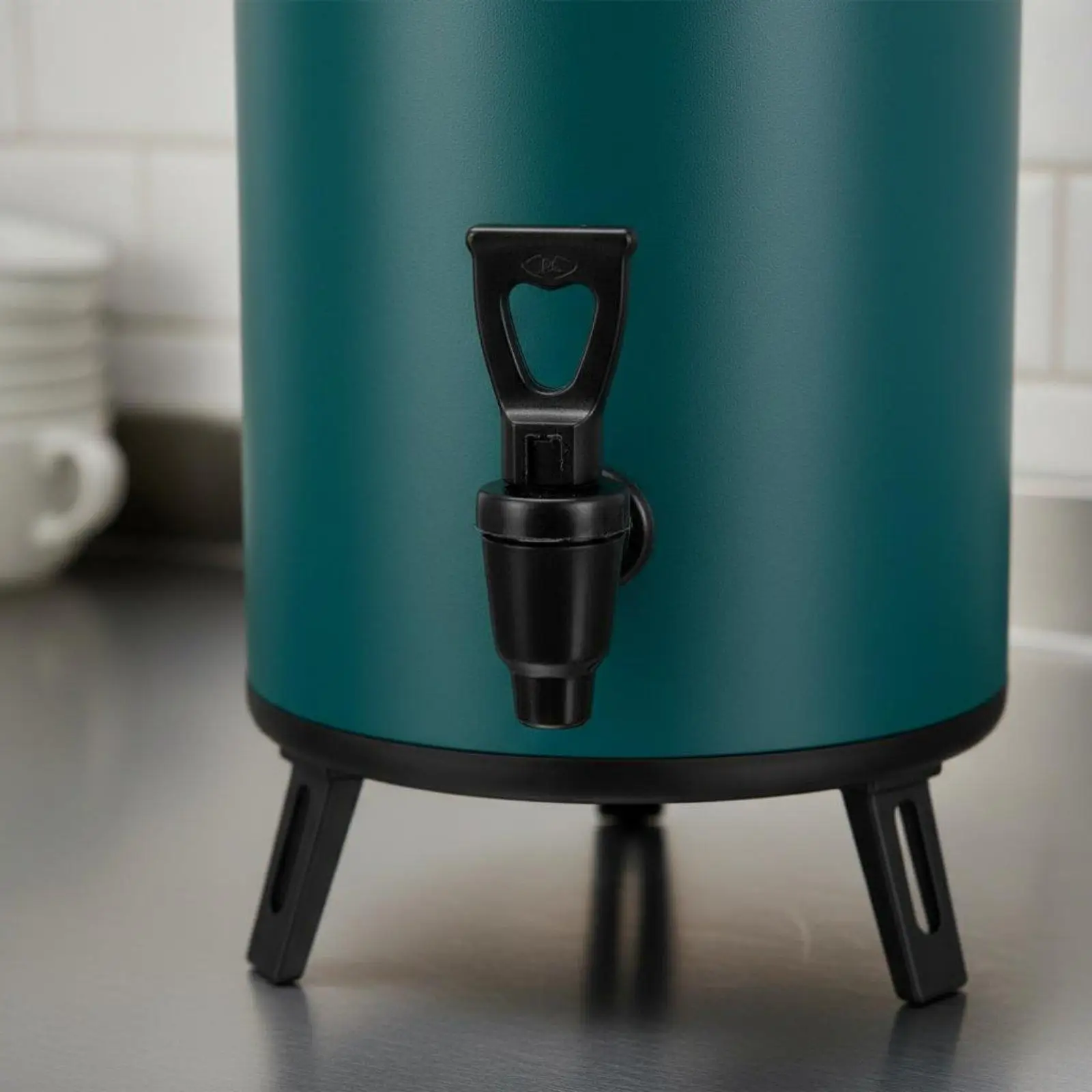 Heavy Duty Stainless Steel Beverage Dispenser for Catering Insulated Drink Bucket with Resin Faucet for Large Groups