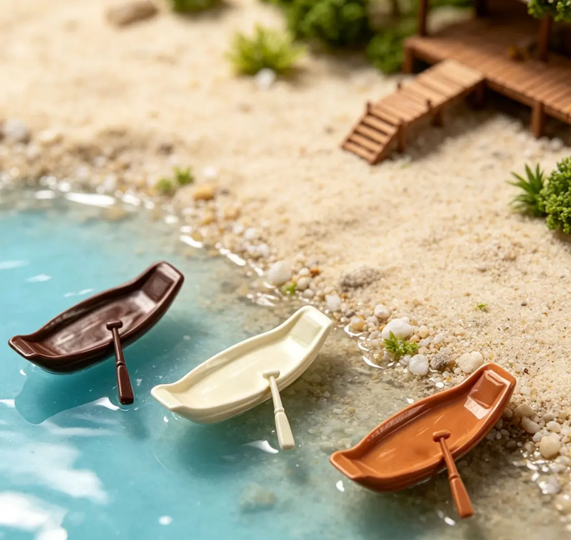 Resin Mini Rowboat Dollhouse Accessory DIY Craft Ornament Simulation Boat Model Micro‑Landscape Water Scene Layout Decoration