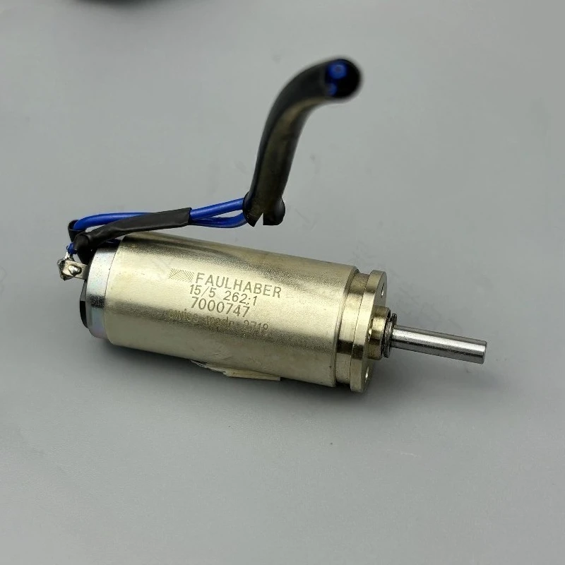 1516E012S DC brushed motor, voltage 12v reduction ratio 262:1 output shaft diameter 3mm