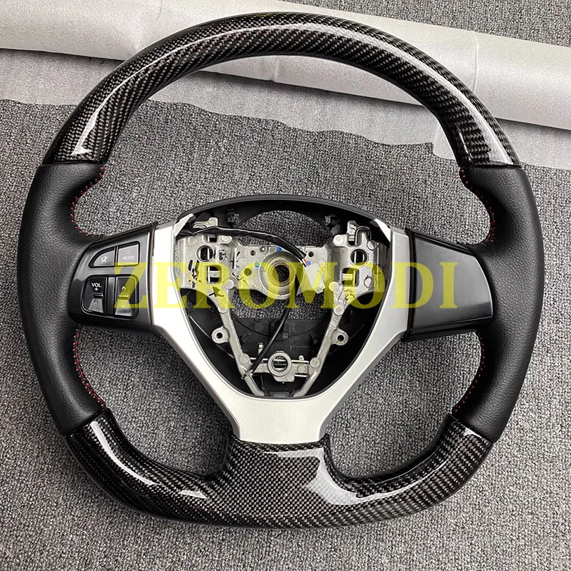 

Руль из настоящего углеродного волокна с кожей для Suzuki Vitara 2015-2021 гг.