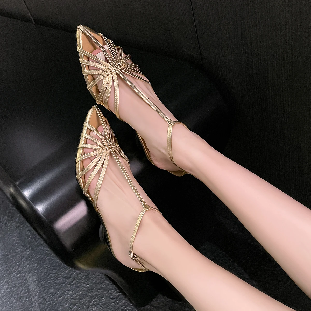 New Natural Leather 3-5CM Sandals  Roman Style Hollowed Out Irregular High Heels Comfort Fashion  Simplicity