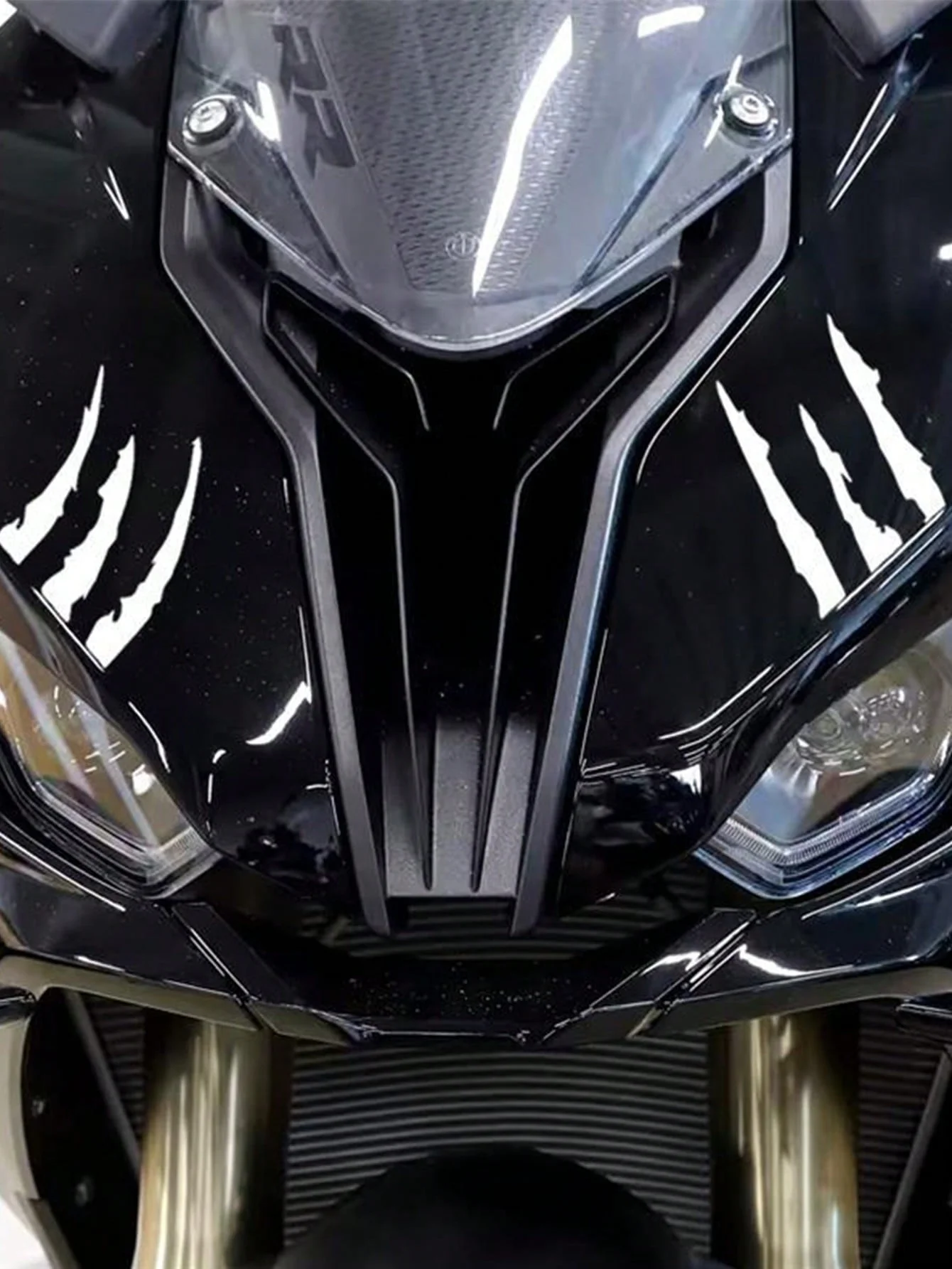 قطعة واحدة من رقعة الفينيل العاكسة للخدش على شكل مخلب مونستر - لون نيون، بولي كلوريد الفينيل المقاوم للماء، متينة لخوذة الدراجة النارية، السيارة، الدراجة، S #3