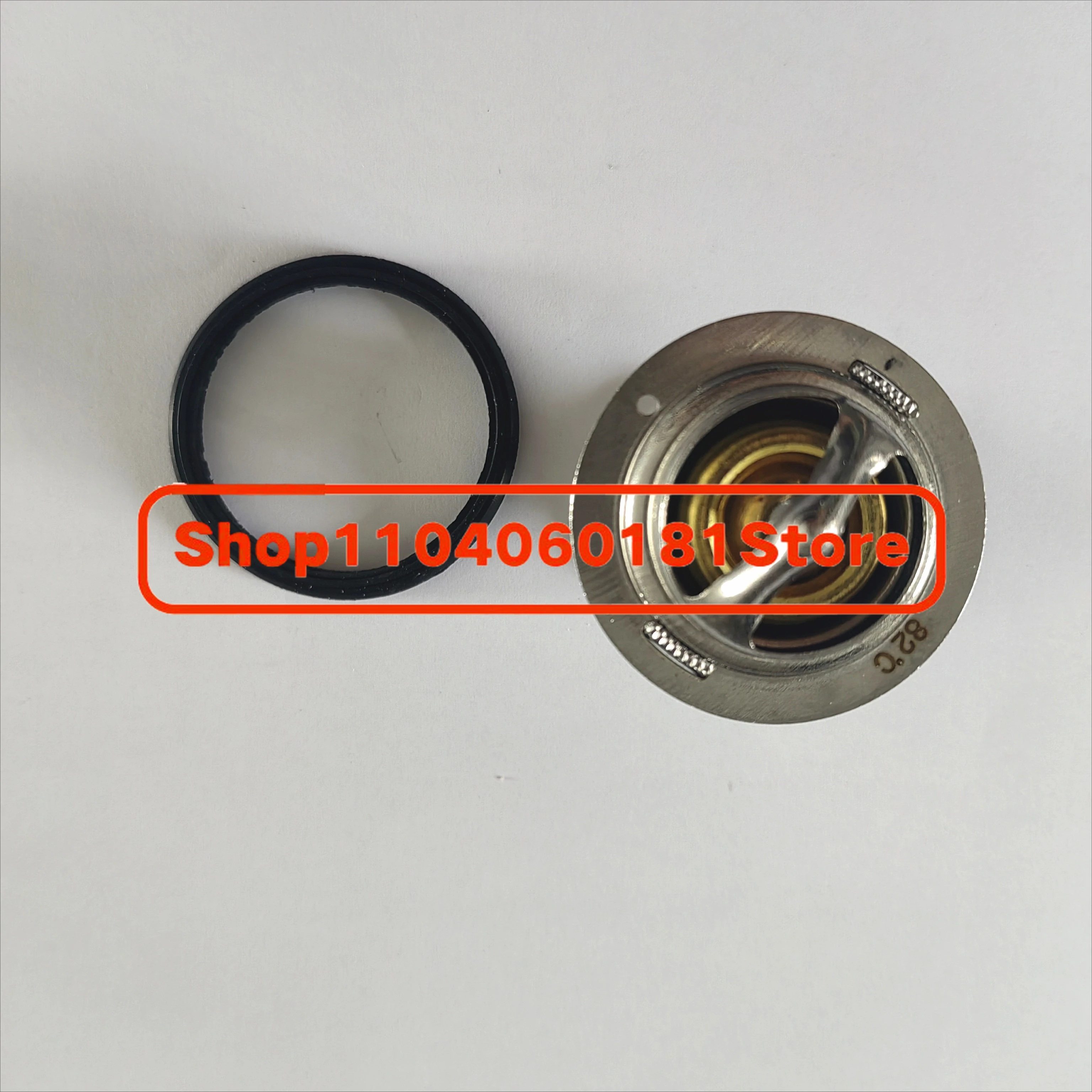 

82°C Thermostat 1G924-73010 for Kubota Excavator V2003 V2203 V2403 D1503 D1703 D1803 Engine High Quality