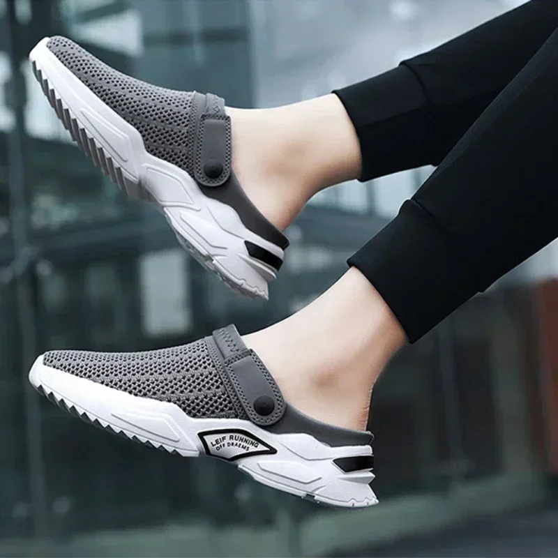 

2025 Men Summer Sandals Platform Sandals Designer Mesh Mules Breathable Padded Beach Slippers Slip on Lightweight Men Sneakers