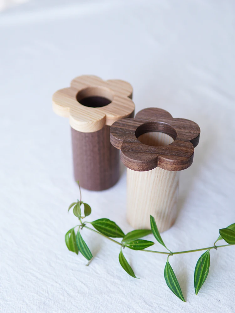 Handmade Black Walnut Flower Shaped Storage Tube Fruit Label Organizer Japanese Style Wood Tube  And Natural Element