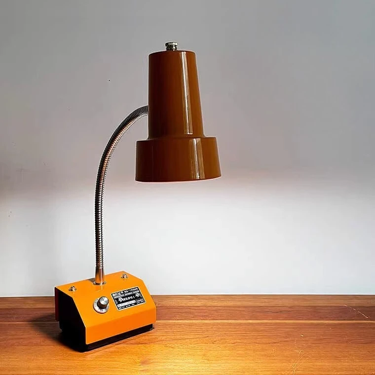 Vintage Medieval Floor Lamps Study Specific Reading High Color Tone Bedroom Study House Art Decorative LED Desk Light Luminaires