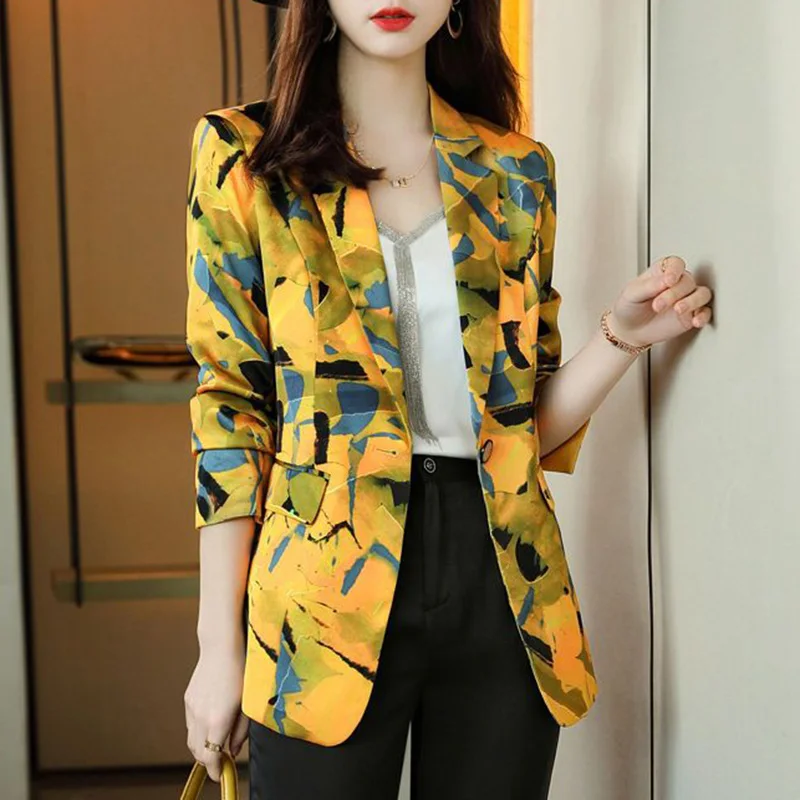 Elegant Lapel Button Spliced Pockets Printed Blazer Women\'s Clothing 2023 Autumn New Casual Tops All-match Office Lady Blazers