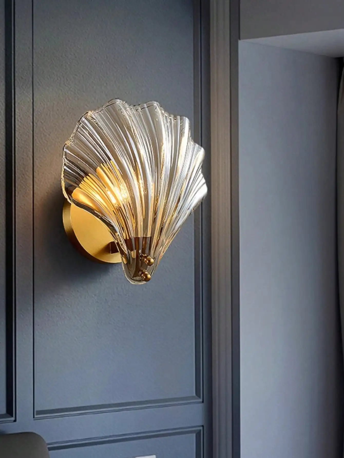 Nordic Shell Shape Hard‑wired Wall Lamp Indoor Bedside Wall Sconce Brass Home Decor Light For Corridor Hotel Bedroom