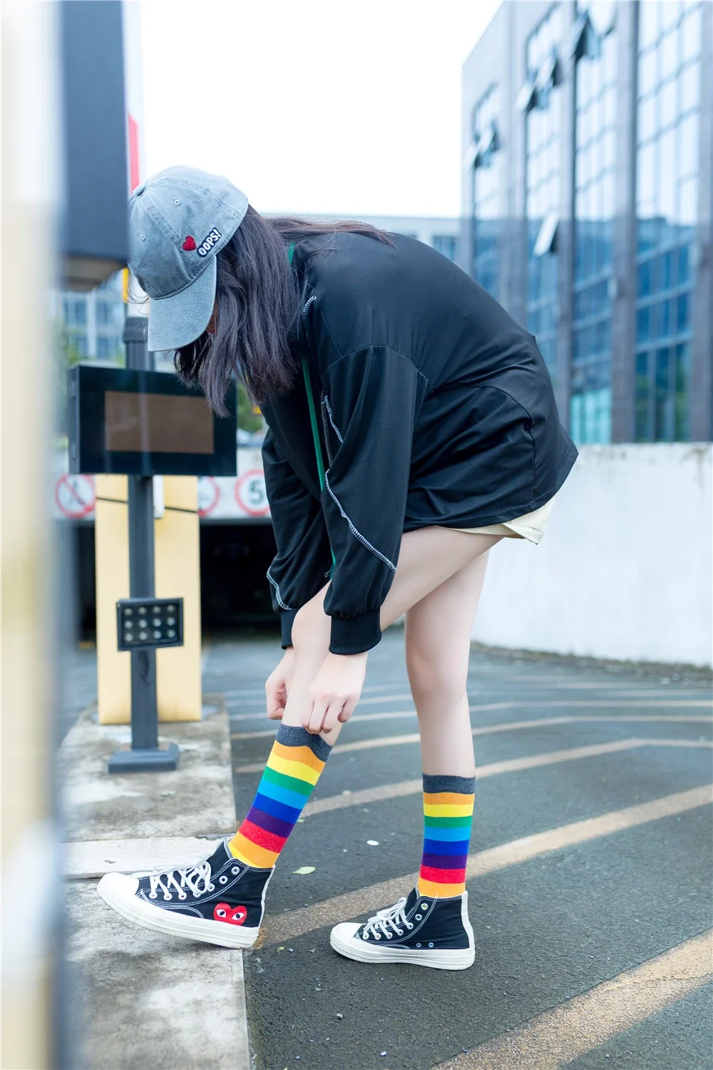 2Pairs Woman Socks Female LGBT Pride Striped Middle Tube Slouch Harajuku Colored Casual Sports Rainbow Retro Short Socks Ladies