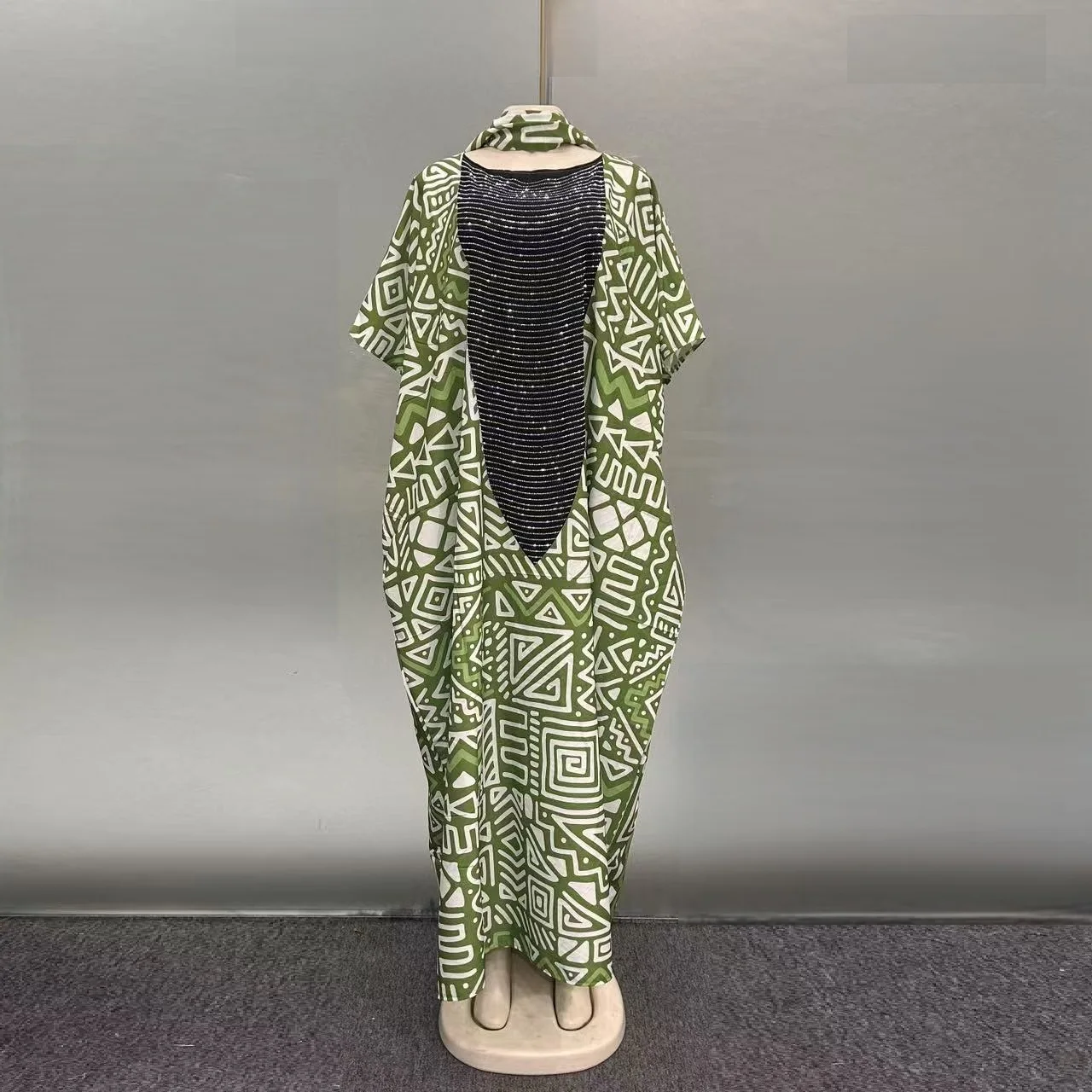 2025 موضة الساخن الماس جيب الثقيلة الزينة الشرق الأوسط فضفاض الأفريقي طباعة المرأة أحدث فستان مسلم طباعة المرأة