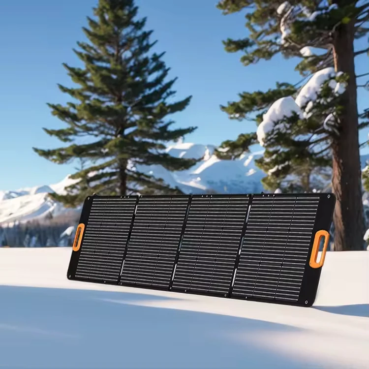High-Efficiency 200W Solar Panels Waterproof Foldable Design For Outdoor Adventures & Emergency Energy Needs