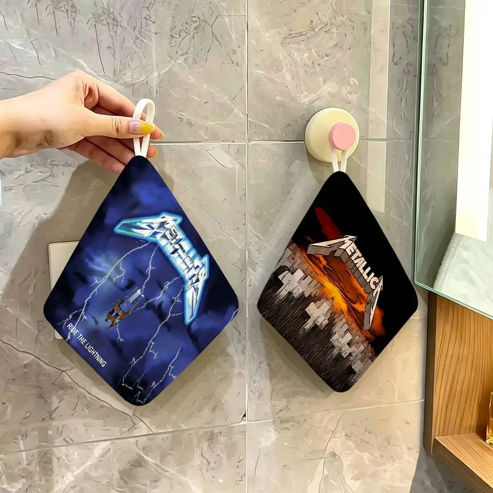 M-Metallicaes Hanging Kitchen Towel, Polyester Cotton Material, Wear Resistant Hand Wiping Towel for Home