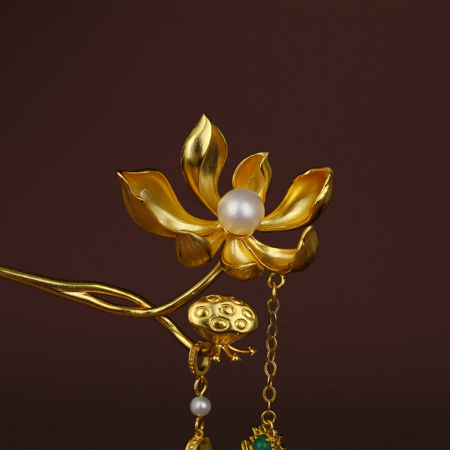 Chinese Style Lucky Lotus Gold Plated Copper Hair Stick Imitation Jade Pearl Tassel Hairpin For Women Hanfu Cheongsam Party Cosp