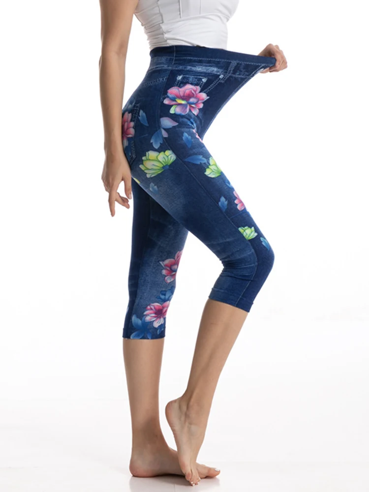 CUHAKCI Push-Up Sport Capri Blume Gedruckt Leggings Frauen Faux Denim Leggins Nahtlose Sexy Kurze Hohe Taille Gym Übung Weibliche