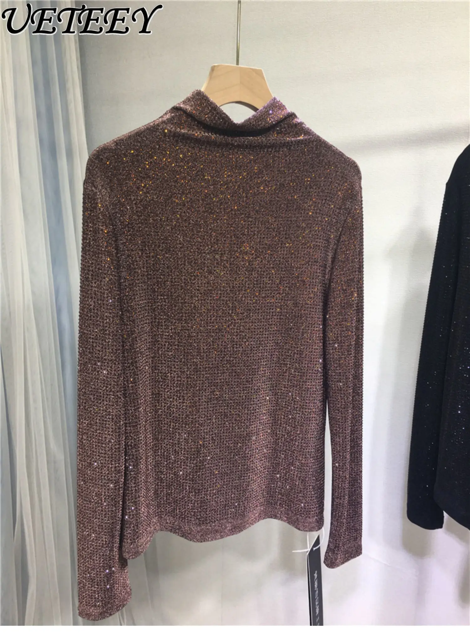 

Базовая рубашка со стразами и полувысоким воротником, футболка со стразами и серебряной нитью, топ, осень-зима, блестящая черная футболка с длинным рукавом